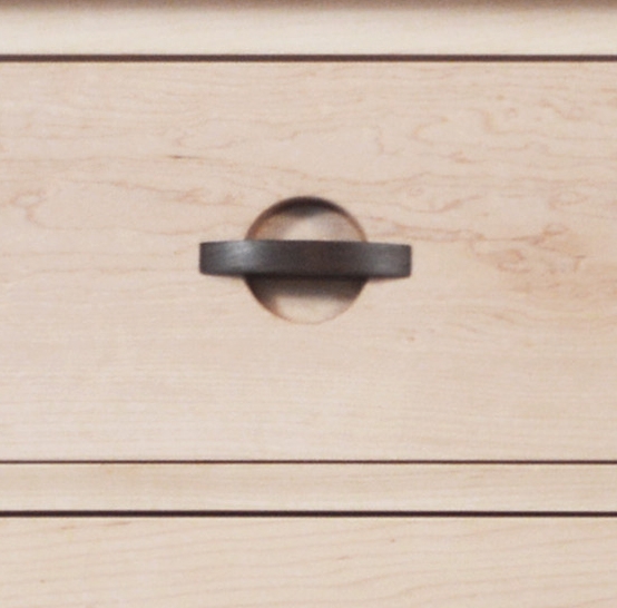 Dresser 8 Drawer Harvestmoon Maple