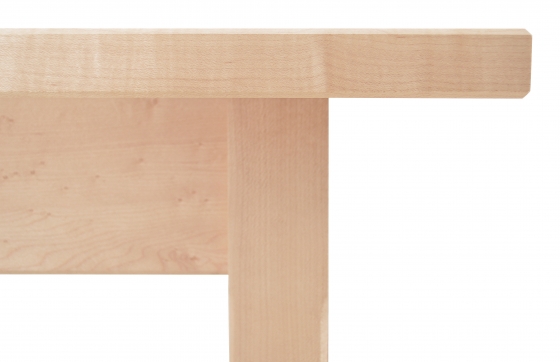 Harvest Table Shaker maple detail 2