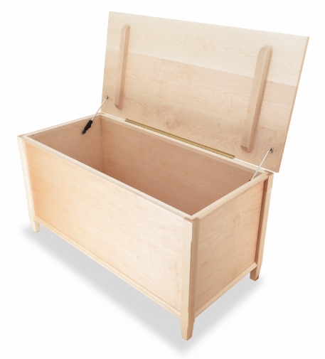Blanket Chest Shaker Maple open 