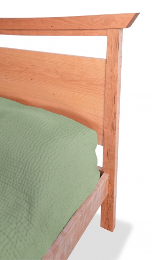 Bed Pagoda Cherry detail 2