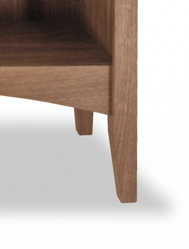 Bookcase Canterbury Shakerr 2 Walnut detail 2