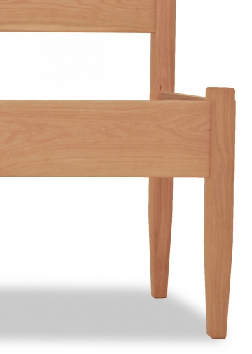 Bed Arch Shaker Queen Cherry straight footboard Detail 2