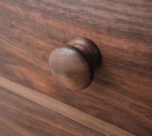 Gents Chest Shaker Walnut 