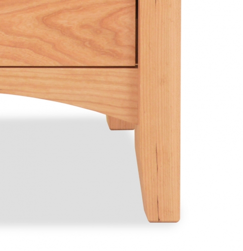 Nightstand Canterbury 3 Drawer Detail 2